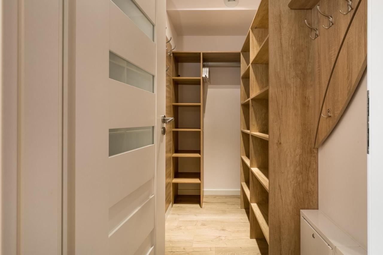 Luxurious Apartment Nadmorskie Tarasy Kolobrzeg By Renters Prestige Dış mekan fotoğraf
