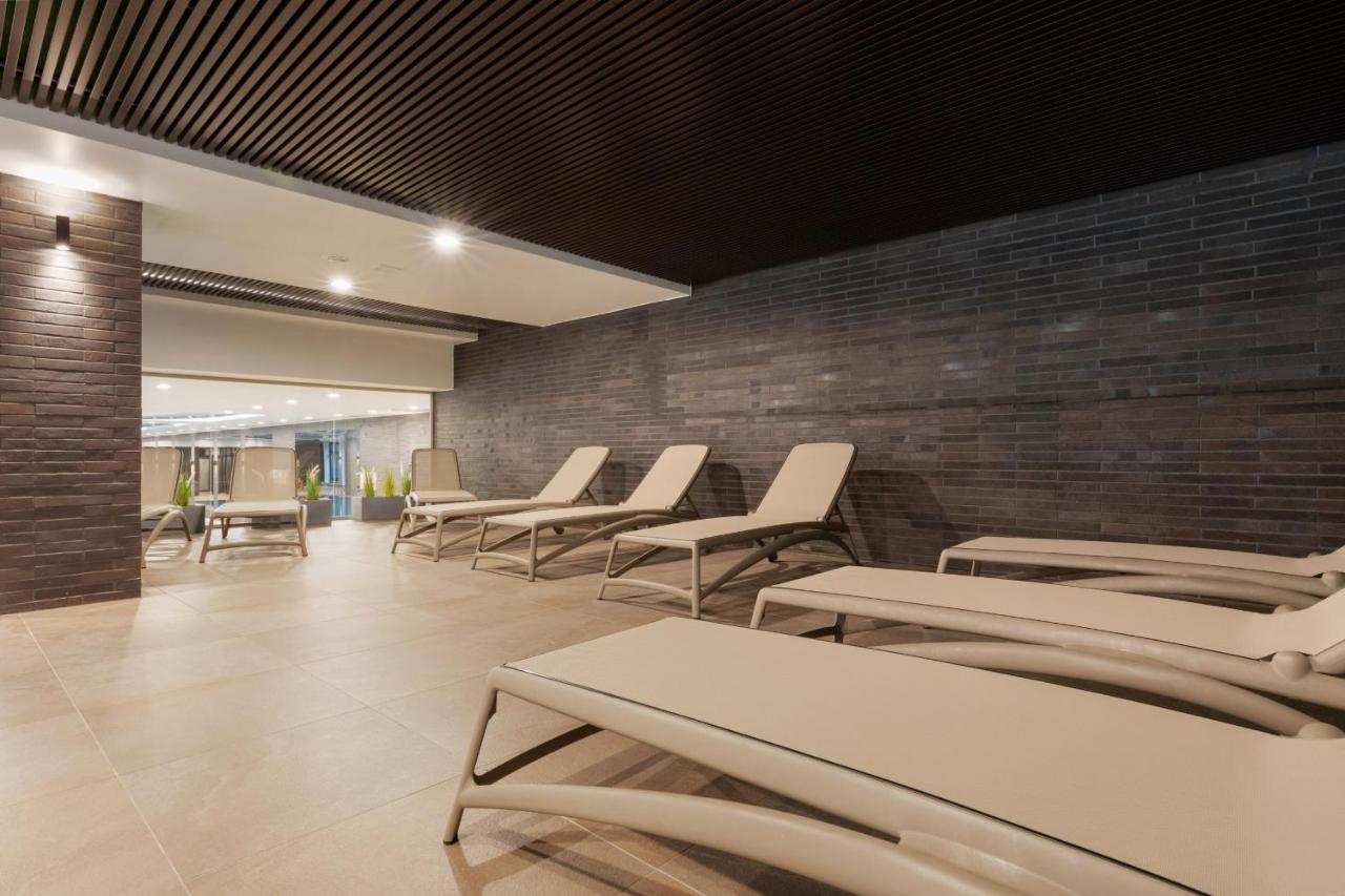 Luxurious Apartment Nadmorskie Tarasy Kolobrzeg By Renters Prestige Dış mekan fotoğraf